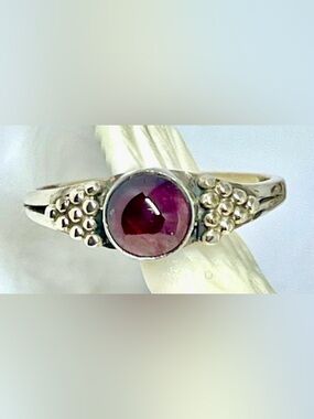 Red Garnet Cabochon .925 Sterling Silver Boho Bali Ring Size 7-3/4 NWOT January